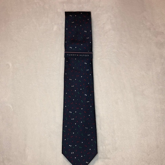 Tommy Hifiger tie - Picture 1 of 5